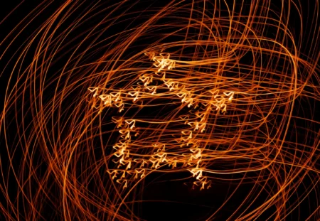 Bitcoin Cash Consolidates Above Key Support Levels, Targets $615 Resistance