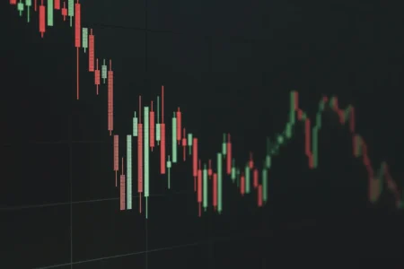 Bitcoin Surges Past 7,000, 24-hour Loss Narrows to 1.3% Bitcoin Surges Past 7,000, 24-hour Loss Narrows to 1.3%