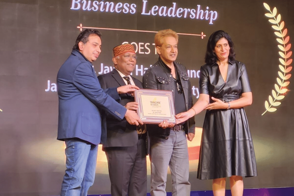 Celebrity Hair Stylist by Day, Crypto Con Artist by Night