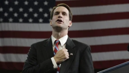 Democratic Lawmaker Proposes Ban on Cryptocurrency Trading for Politicians…