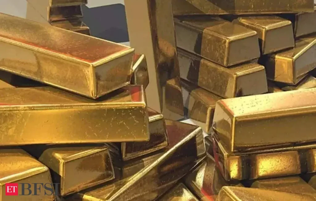 Fed Rate Cut Bets Boost $BTC While TradFi Concerns Over Margin Debt R Fed Rate Cut Bets Boost $BTC While TradFi Concerns Over Margin Debt R