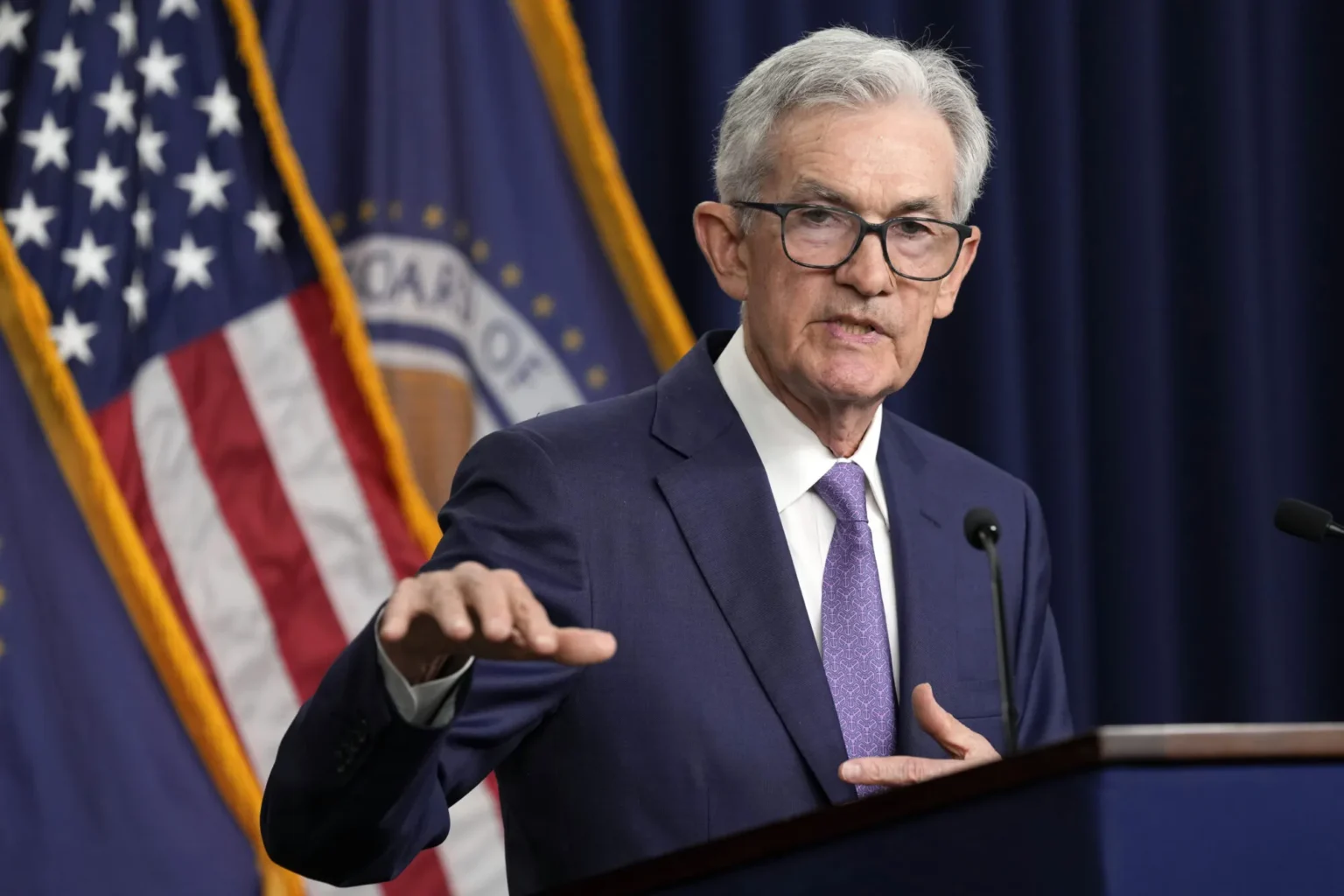 Federal Reserve’s Rate Cut Raises Employment Concerns, Powell Says Federal Reserve's Rate Cut Raises Employment Concerns, Powell Says