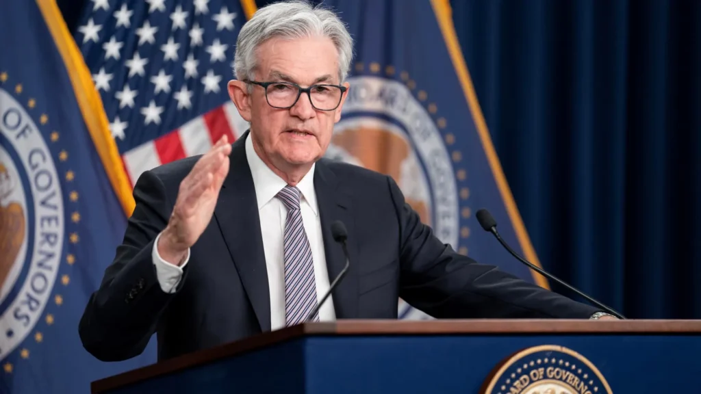 Powell Maintains Tone While Preparing Market for Rate Cut Powell Maintains Tone While Preparing Market for Rate Cut