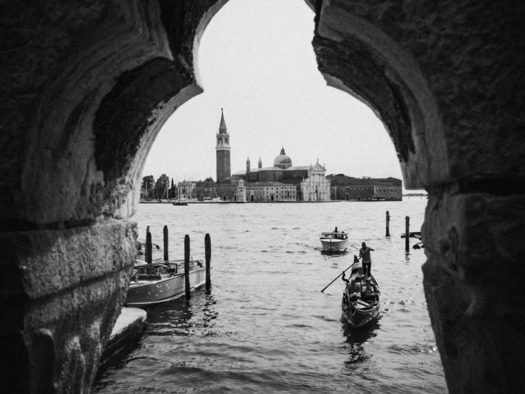 UFC-Endorsed FIGHT Token Sale Exceeds .5M Target with 3M Raised UFC-Endorsed FIGHT Token Sale Exceeds .5M Target with 3M Raised