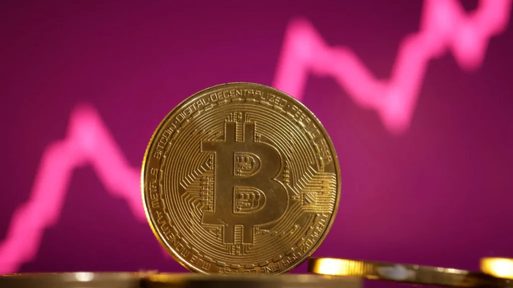 Bitcoin ETF Demand Rises as Rate Cut Expectations Grow