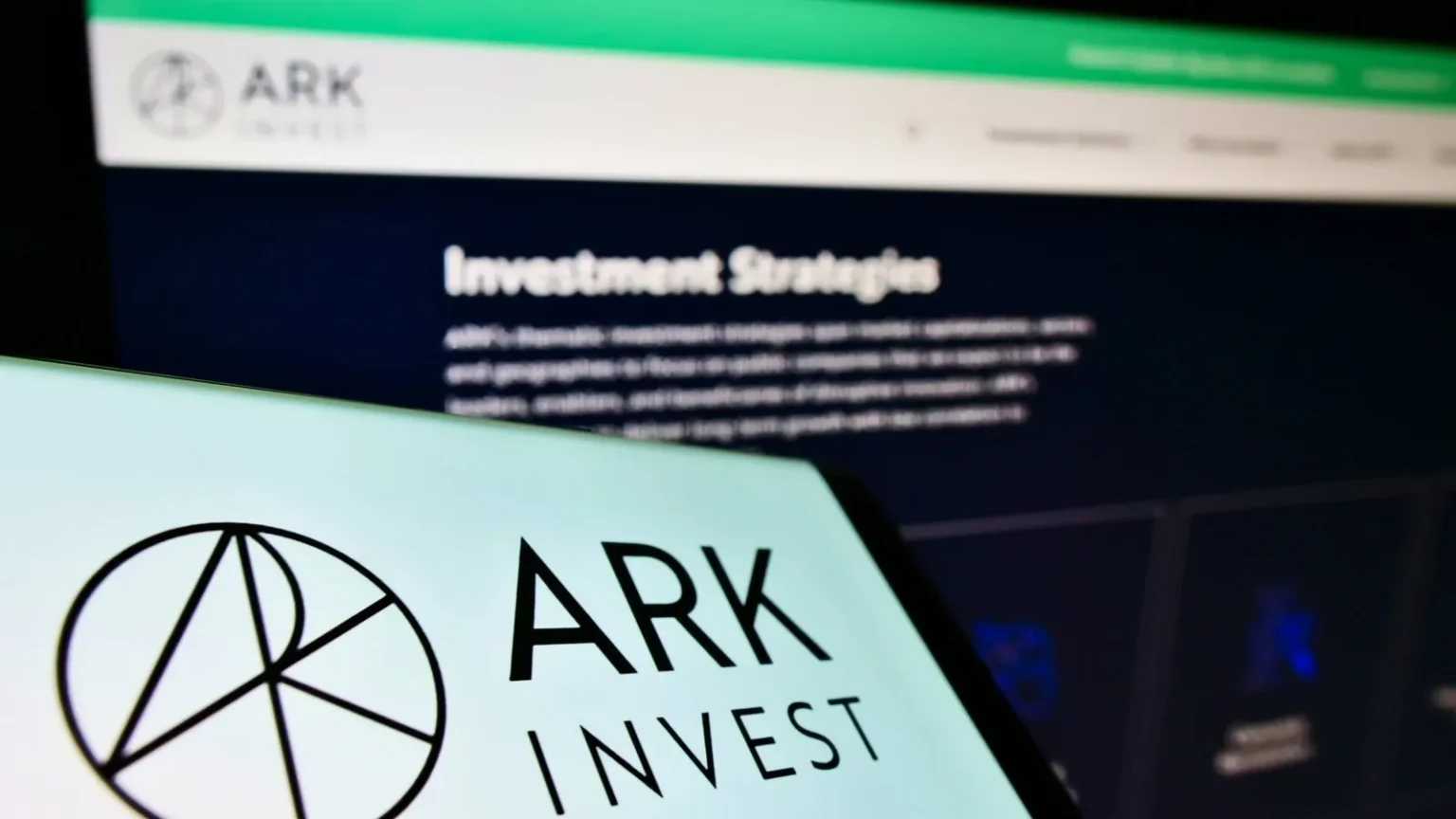 Ark invest led by cathie wood acquires additional shares in coinbase - Bpay News