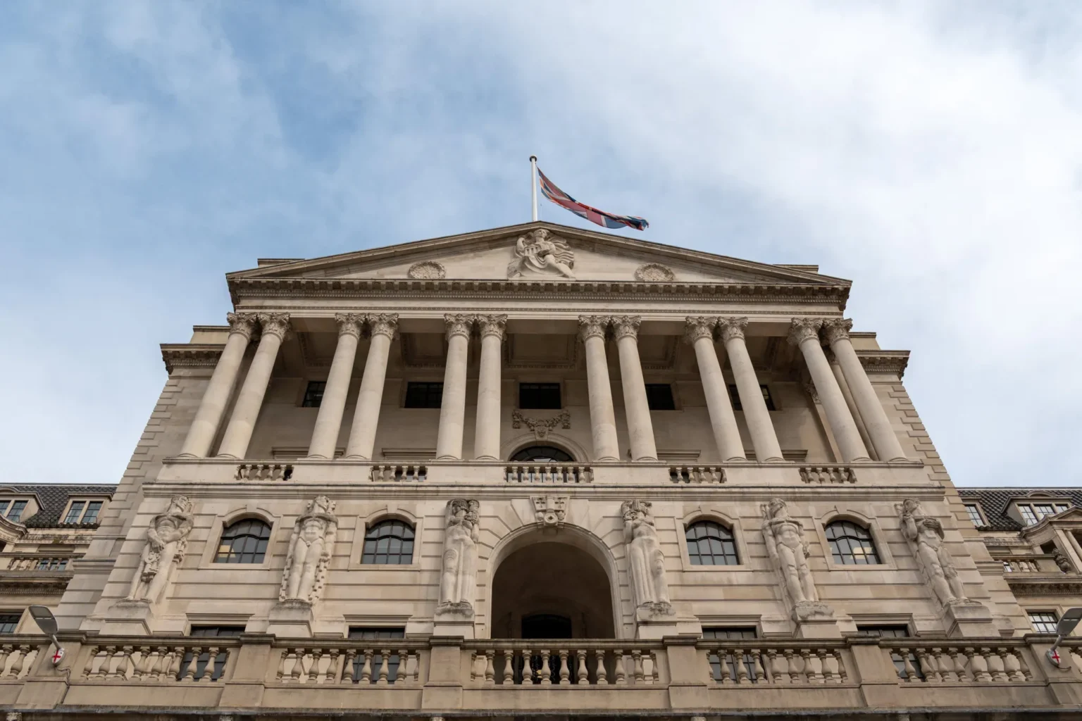 Bank of England Keeps Interest Rate Unchanged as Scheduled Bank of England Keeps Interest Rate Unchanged as Scheduled