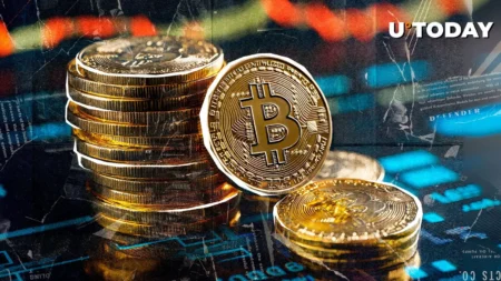 Bitcoin Drop Below $100,000 Could Trigger $922 Million Liquidation