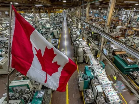 Canada September manufacturing sales up 3.3%, topping… Canada September manufacturing sales up 3.3%, topping…