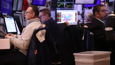 Hut 8’s Tuesday Decline Seen as Misguided Buying Opportunity