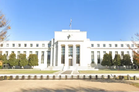 Market Anticipates Rate Cut in December Amid Missing Data Concerns