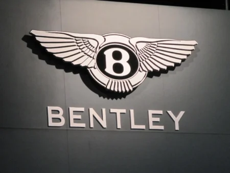 Phantom CEO Confirms No Plans for Proprietary Blockchain or IPO Phantom CEO Confirms No Plans for Proprietary Blockchain or IPO