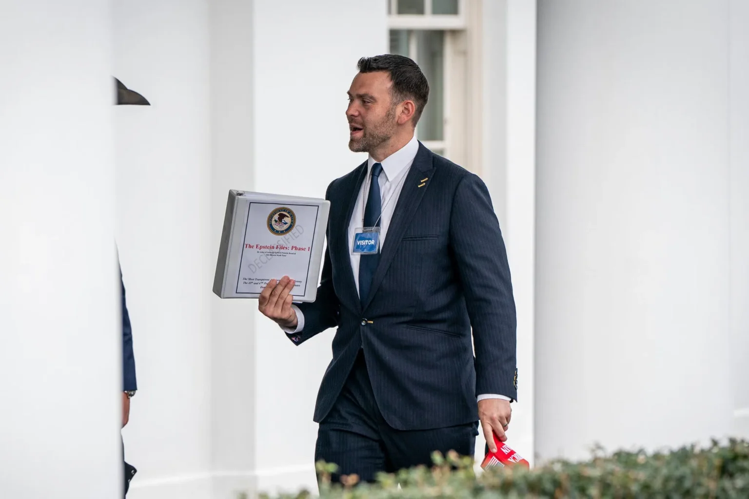 Trump signs bill approving release of epstein files - Bpay News