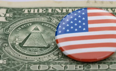 U.S. Senator Proposes Bill for Cryptocurrency Oversight Transfer