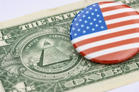 U.S. Senators Expedite Crypto Market Bill Amid Government Shutdown