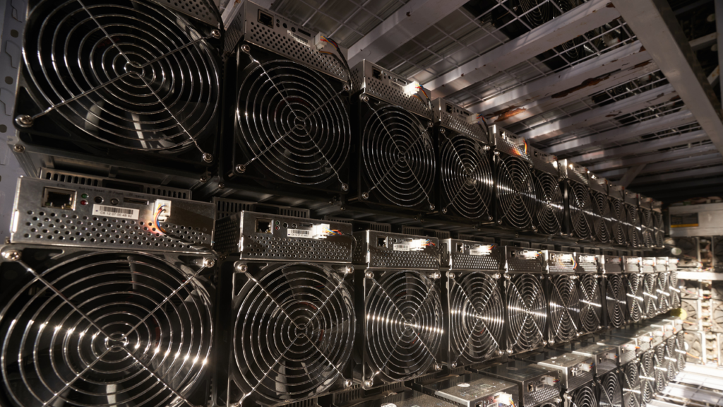 Bitcoin Mining News: Week Highlights on Hash Rates and Investments Bitcoin Mining News: Week Highlights on Hash Rates and Investments
